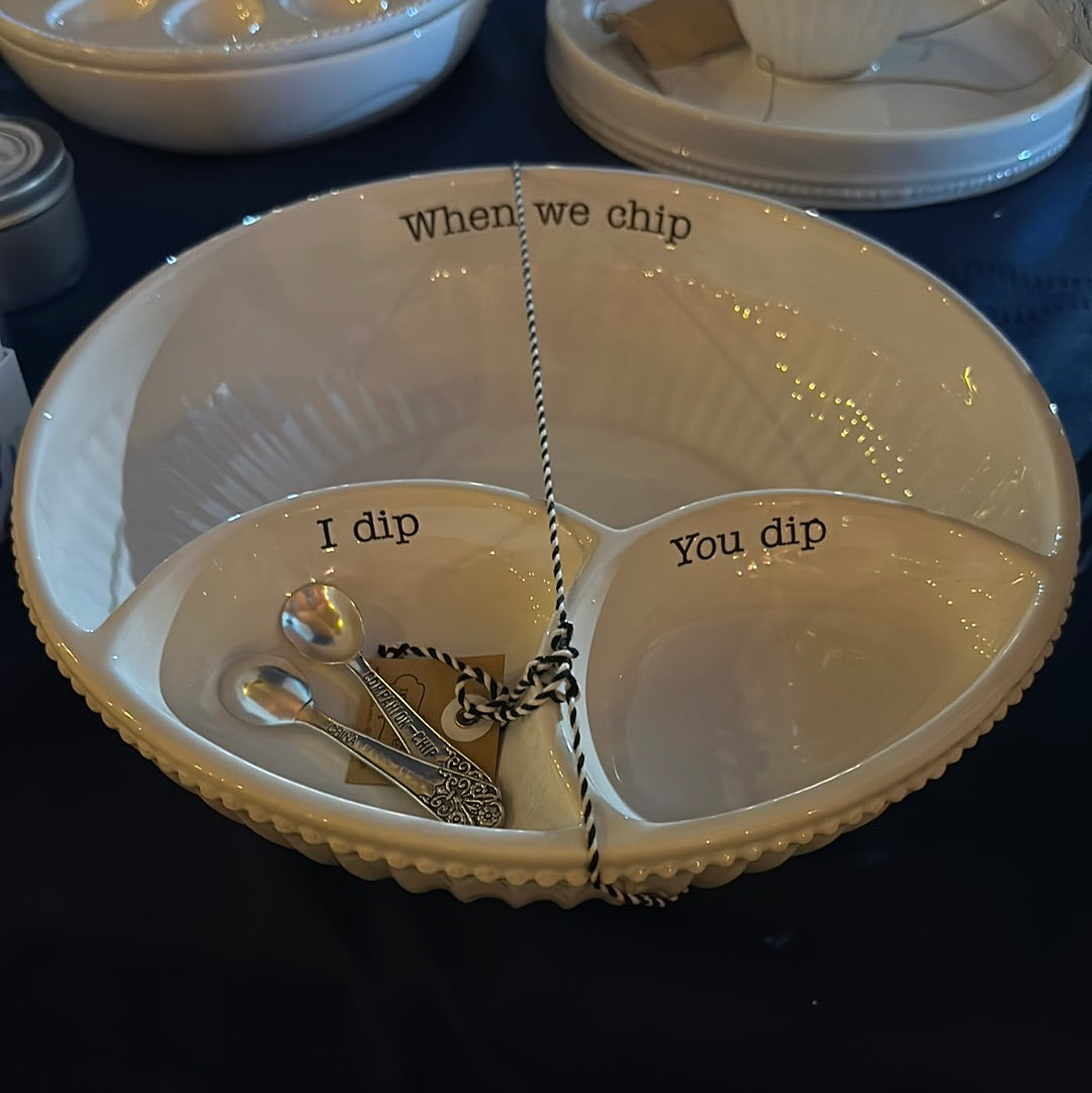 Chip and dip set