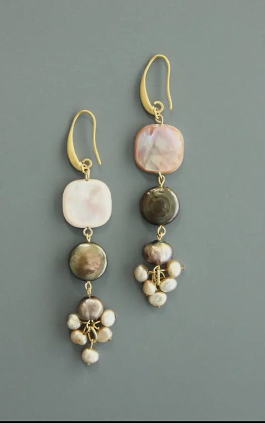 Mother of pearl/ fresh water pearl Earri