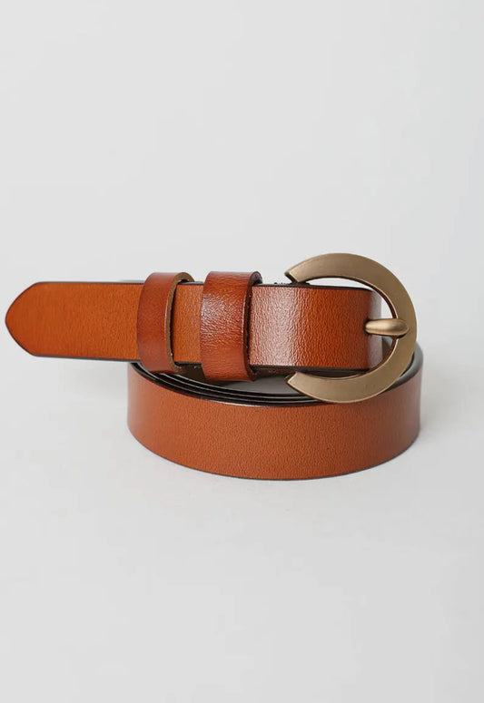 Gold curved buckle belt camel