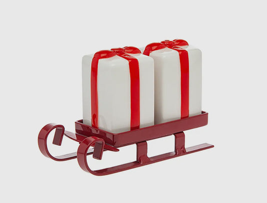 Sleigh salt and pepper shaker